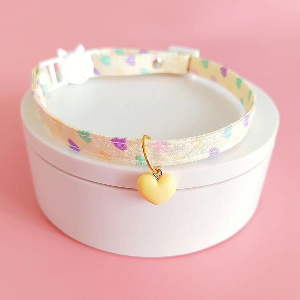 Adjustable Beauty Cat Pet Collar Fashon Fresh Dog Necklace Cute Kitten Puppy Heart Star Printed Pendant Cat Accessories Supplies